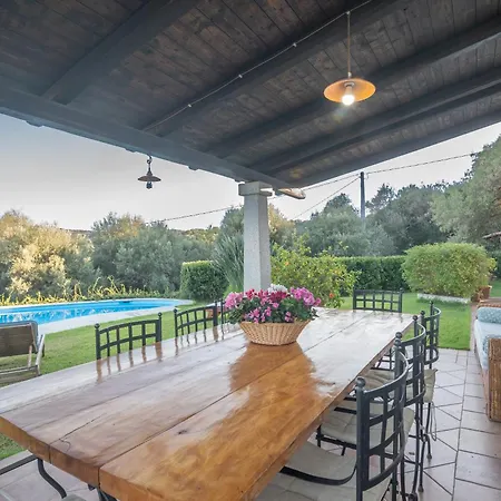 Peditoltu Villa *