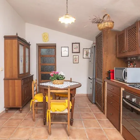 Peditoltu Villa Olbia