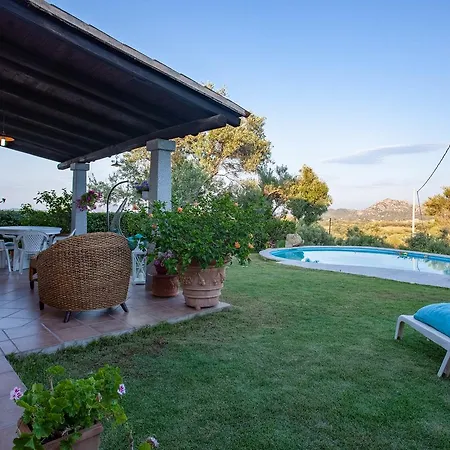 Peditoltu فيلة أولبيا